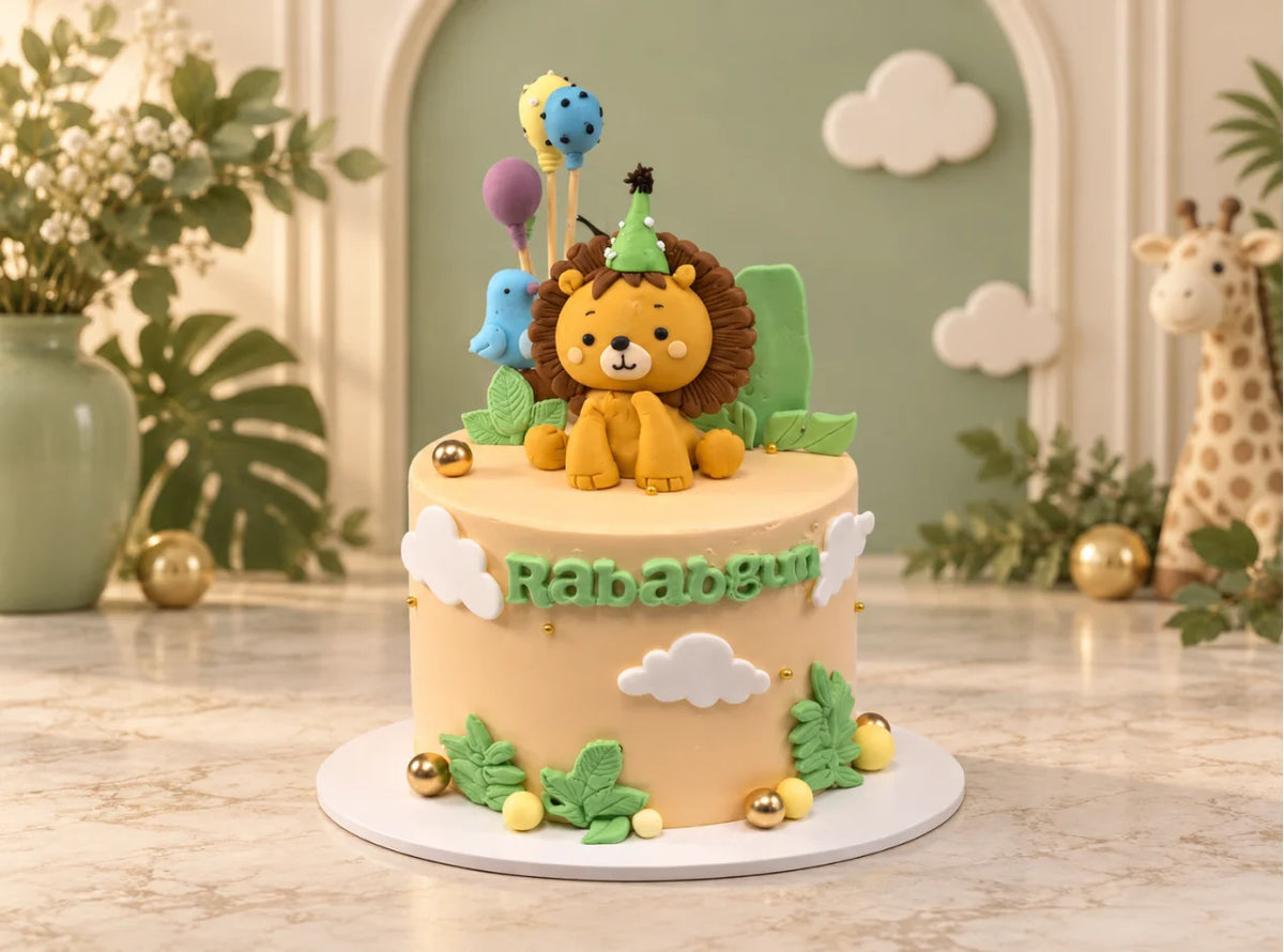 Cute Jungle Theme Cake