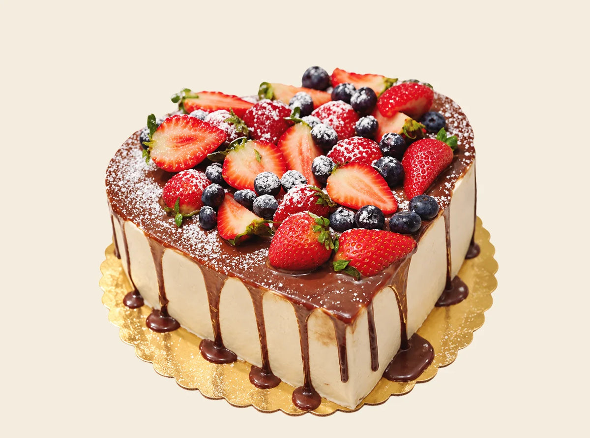 Chocolate Berry Heart Cake