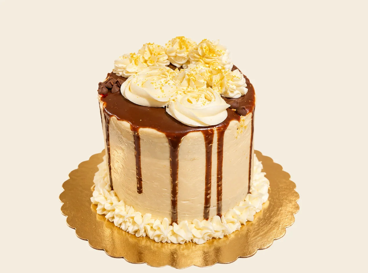 Chocolate Drip Cream Cake