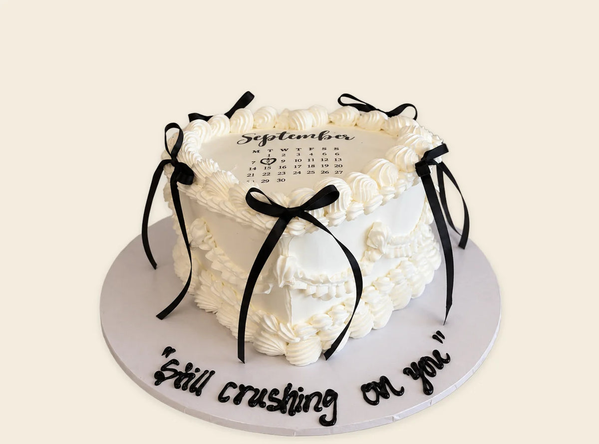Calendar heart shaped cake