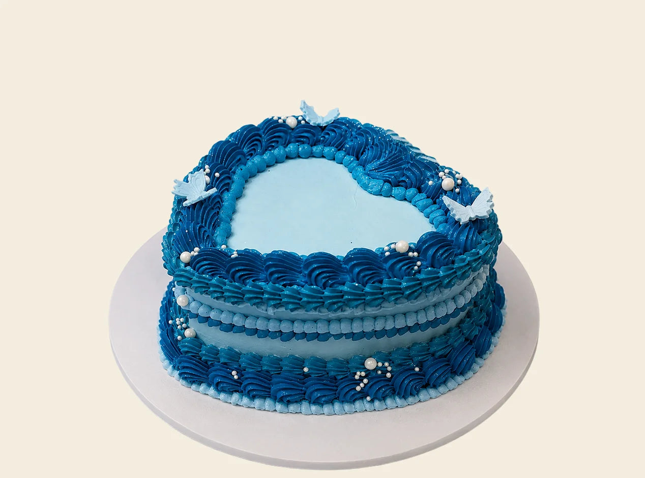 Blue Heart Elegance Cake