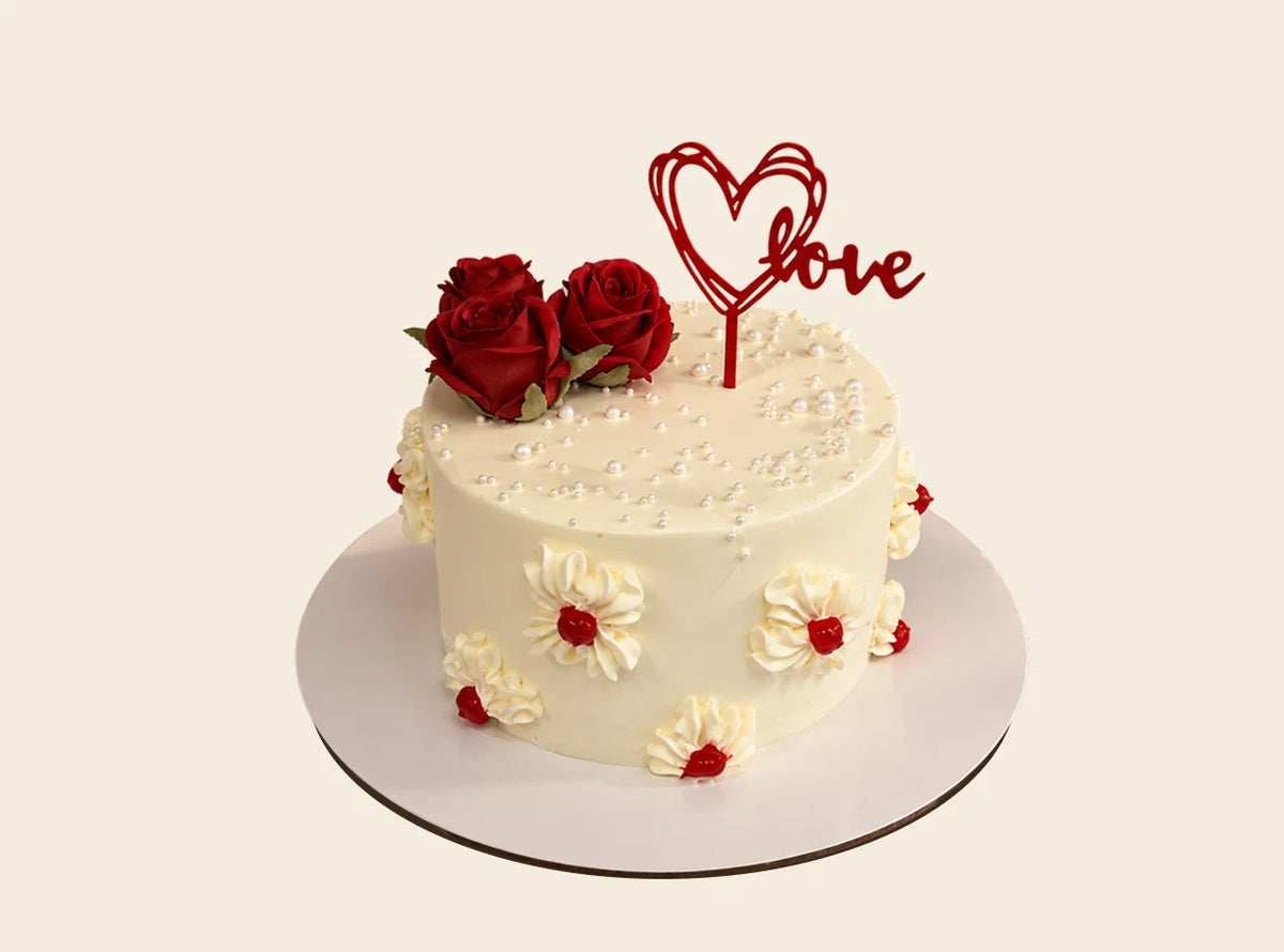 Red Rose Romantic Birthday Cake