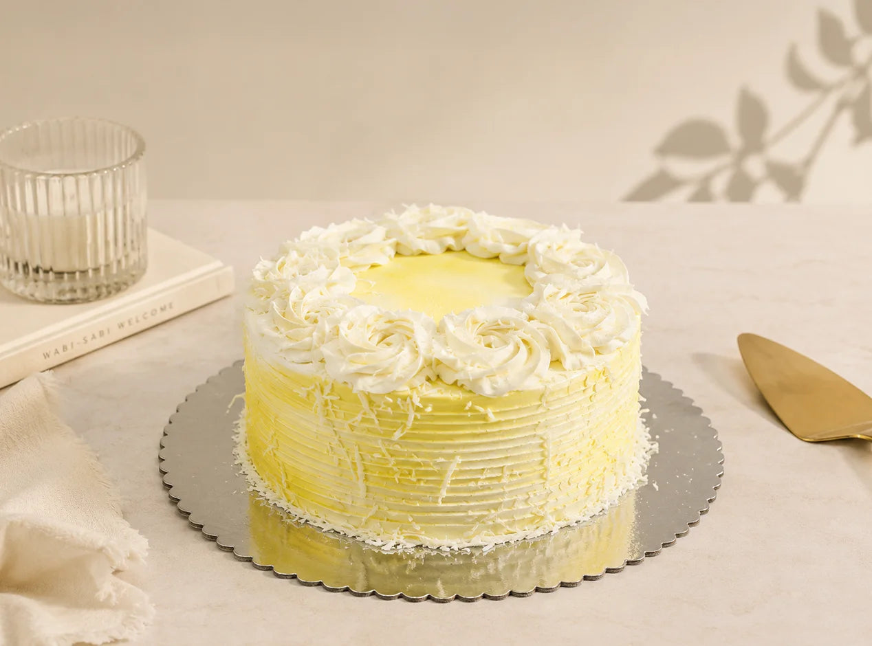Pina Colada Paradise Cake