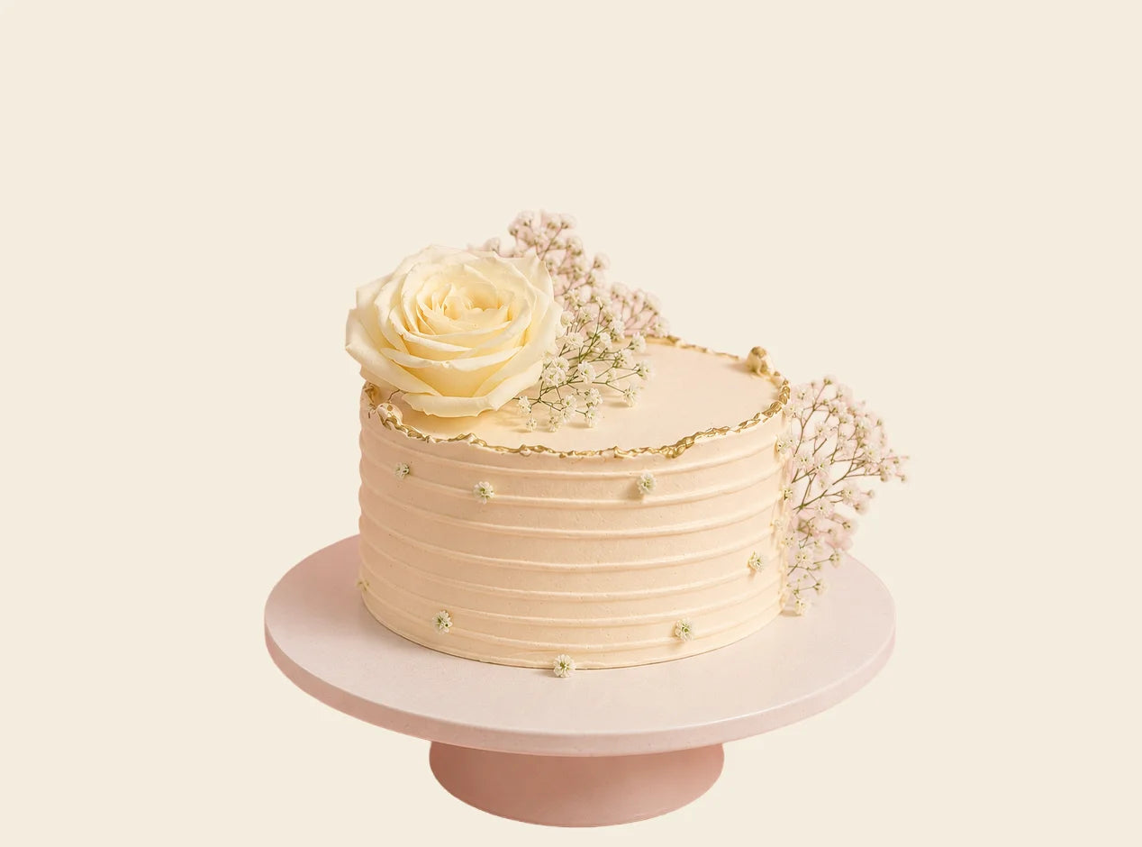 White Rose Cake