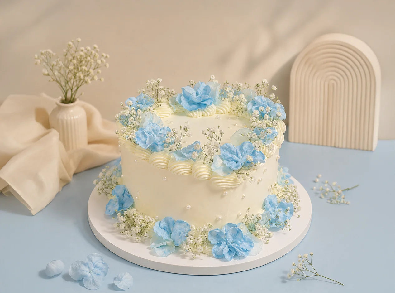 Blue Floral Heart Cake